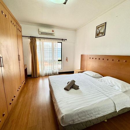 Marina Court Vacation Home 3 Bedrooms - Kota Kinabalu Luaran gambar