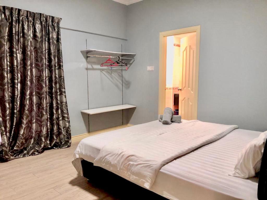 Marina Court Vacation Home 3 Bedrooms - Kota Kinabalu Luaran gambar